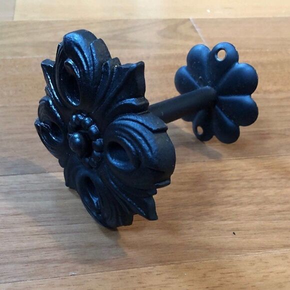 Vintage Cast Iron Curtain Tie Back Victorian - Picture 1 of 3